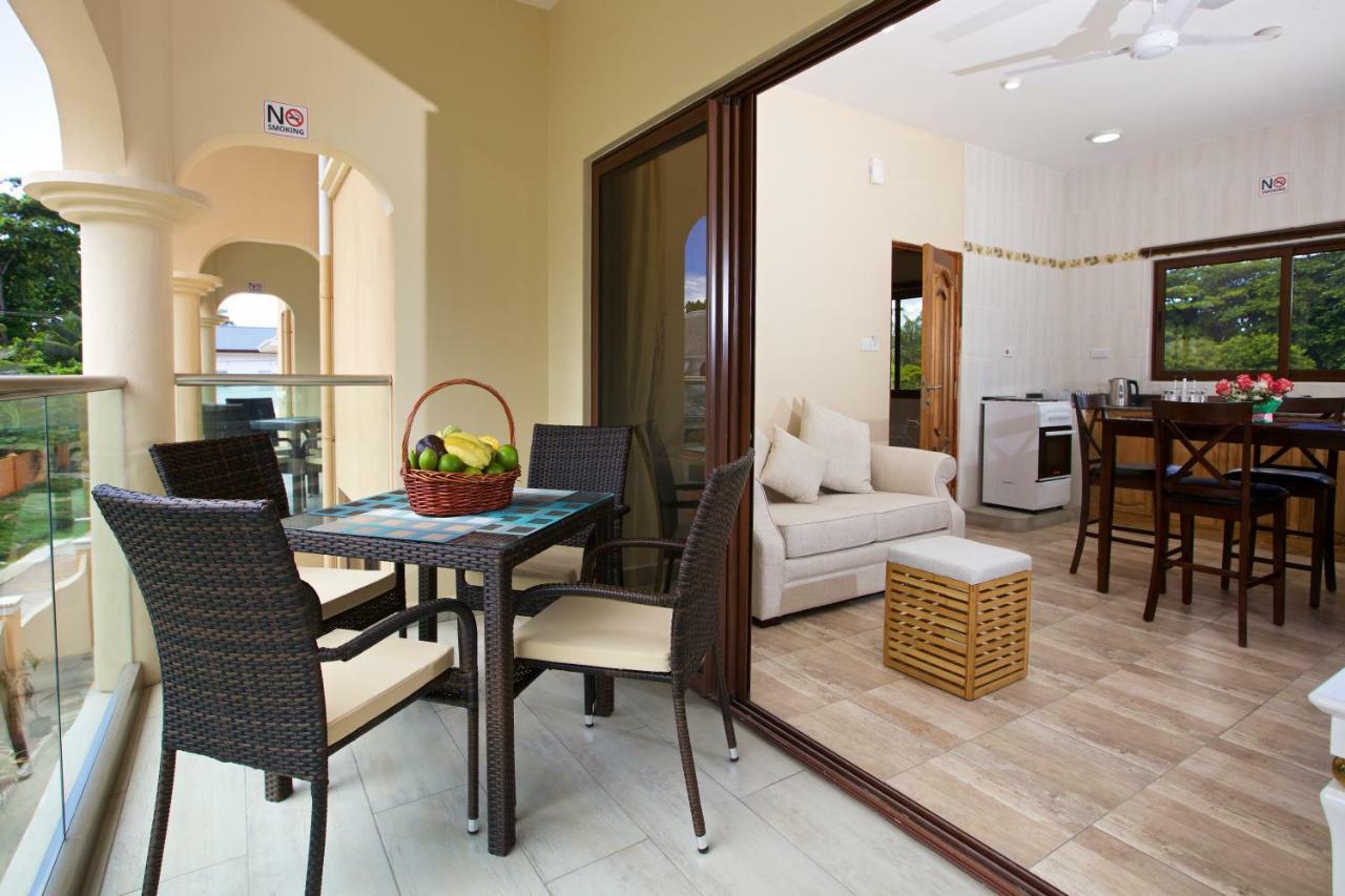 Stone Self Catering Apartment Grand Anse  Eksteriør bilde