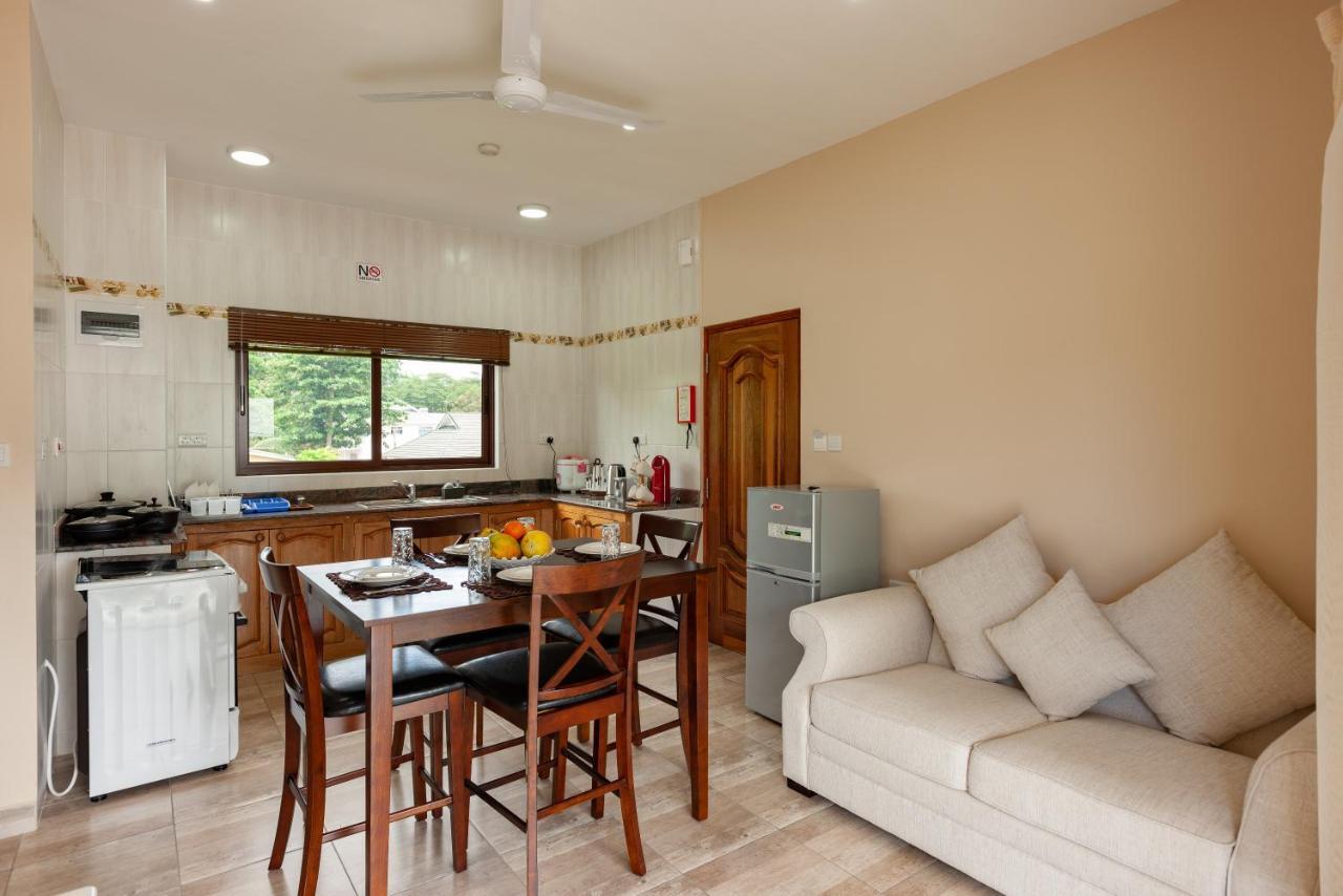 Stone Self Catering Apartment Grand Anse  Eksteriør bilde